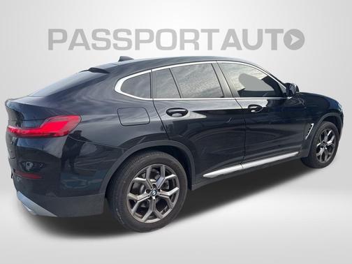 2024 BMW X4 xDrive30i