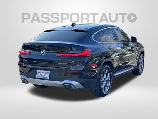 2024 BMW X4 xDrive30i