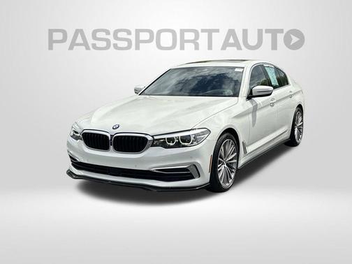 Alpine White 2019 BMW 540 xDrive