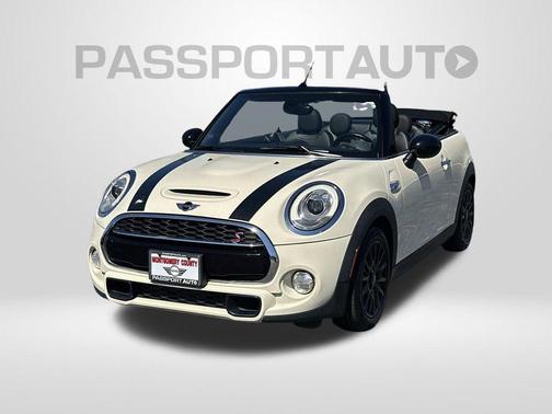 Pepper White 2017 MINI Convertible Cooper S