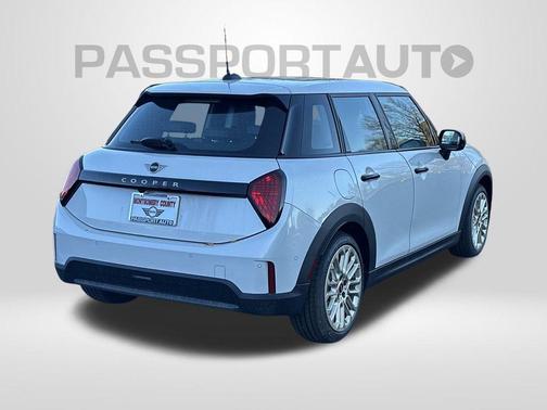 2026 MINI Hardtop Cooper