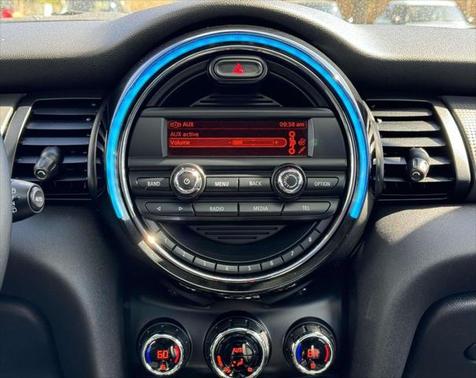 2016 MINI Hardtop Cooper