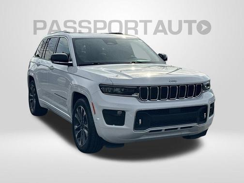 2022 Jeep Grand Cherokee Overland