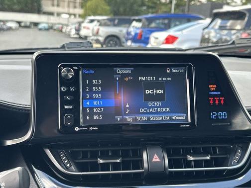 2018 Toyota C-HR XLE