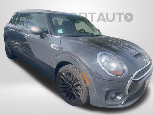 2017 MINI Clubman Cooper S