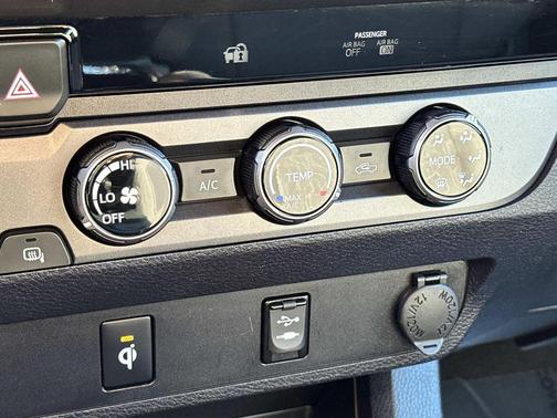 2016 Toyota Tacoma TRD Sport