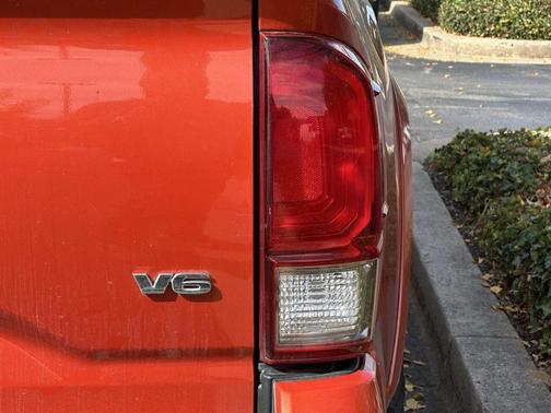 2016 Toyota Tacoma TRD Sport