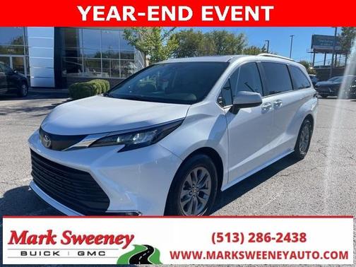 2024 Toyota Sienna XLE