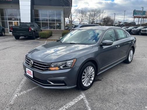 2017 Volkswagen Passat 1.8T SE