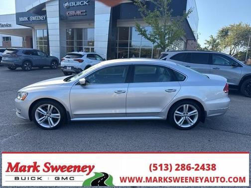 2015 Volkswagen Passat Auto SEL Premium