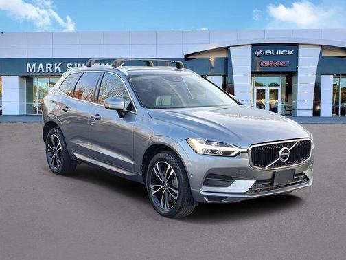 2019 Volvo XC60 T6 Momentum