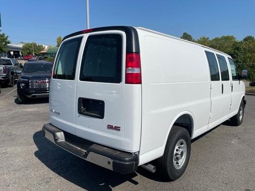 2025 GMC Savana 2500 Work Van
