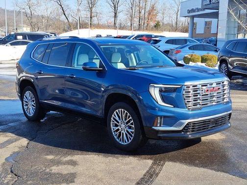 2024 GMC Acadia Denali