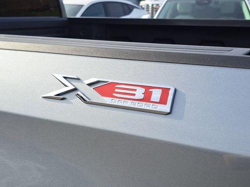 Sterling 2026 GMC Sierra 1500 SLT