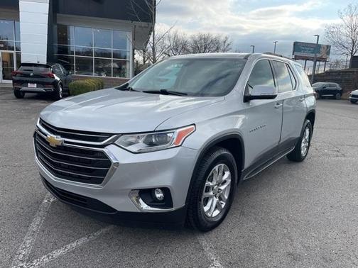 2020 Chevrolet Traverse LT Cloth