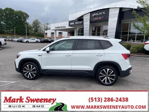 2024 Volkswagen Taos 1.5T SE