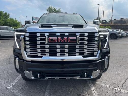 2025 GMC Sierra 2500 Denali
