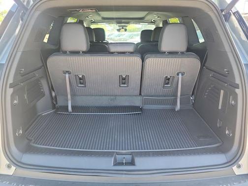 Sterling 2026 GMC Acadia Elevation
