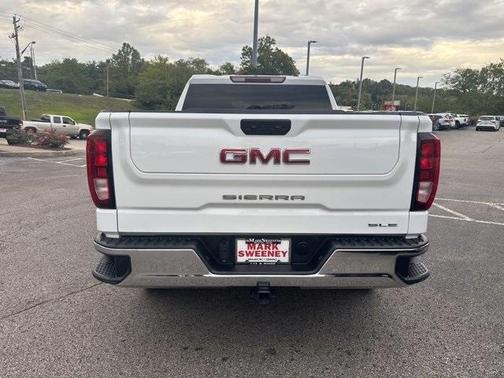 2024 GMC Sierra 1500 SLE