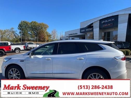 2022 Buick Enclave Essence
