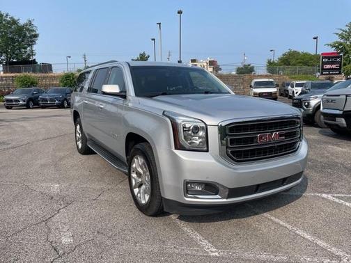 2017 GMC Yukon XL SLT