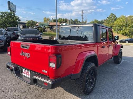 2023 Jeep Gladiator Overland