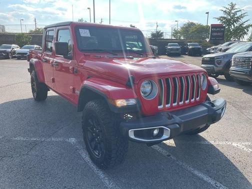 2023 Jeep Gladiator Overland