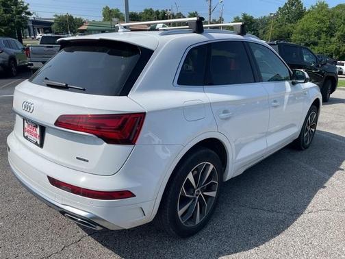 2023 Audi Q5 45 S line Premium Plus