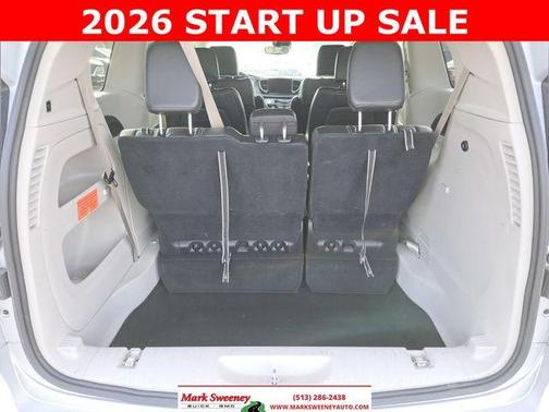 2024 Chrysler Pacifica Touring-L