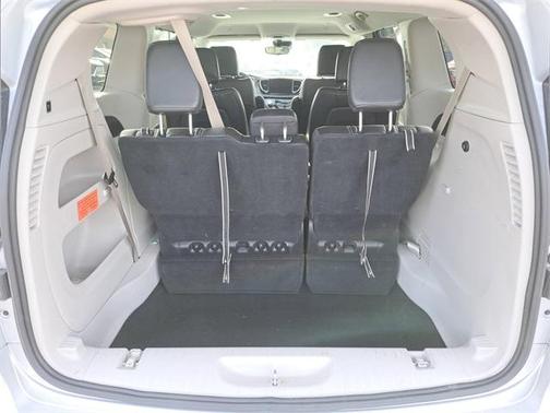 2024 Chrysler Pacifica Touring-L