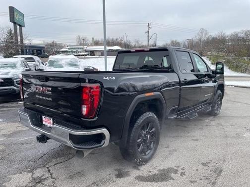 2024 GMC Sierra 2500 Pro