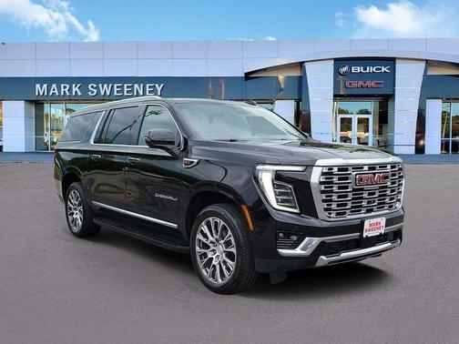 Onyx Black 2025 GMC Yukon XL Denali