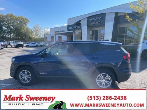 2023 GMC Terrain SLE