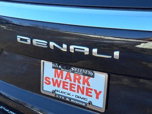 2025 GMC Yukon XL Denali