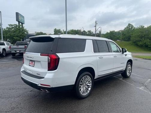 2025 GMC Yukon XL Denali