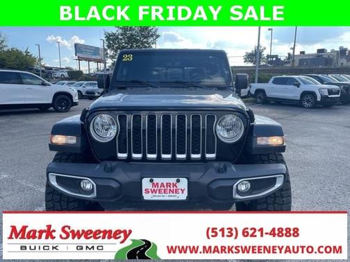 2023 Jeep Gladiator Overland