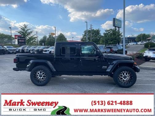 2023 Jeep Gladiator Overland