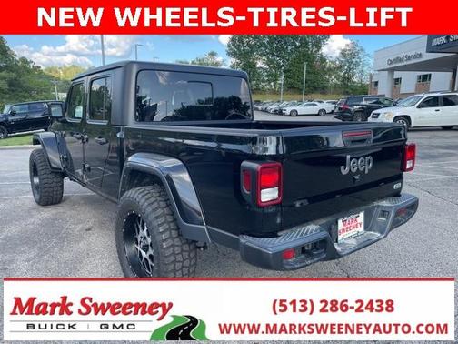 2023 Jeep Gladiator Overland