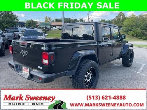 2023 Jeep Gladiator Overland