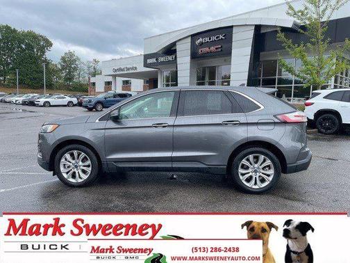 2022 Ford Edge Titanium