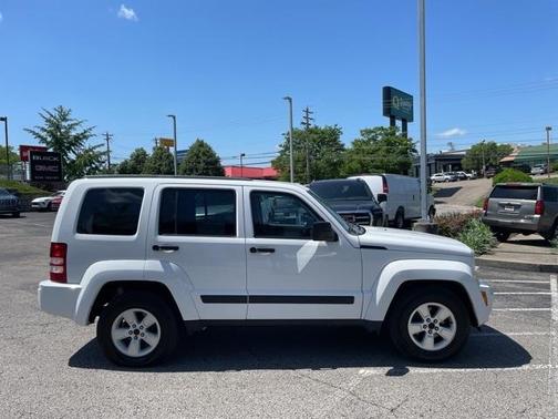 2012 Jeep Liberty Sport
