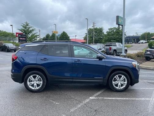 2022 GMC Terrain SLE