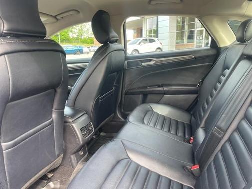 2019 Ford Fusion SEL