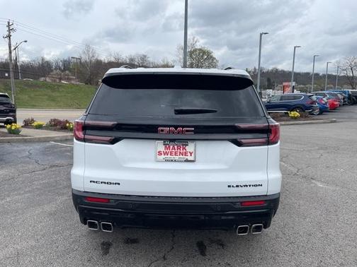 2025 GMC Acadia Elevation