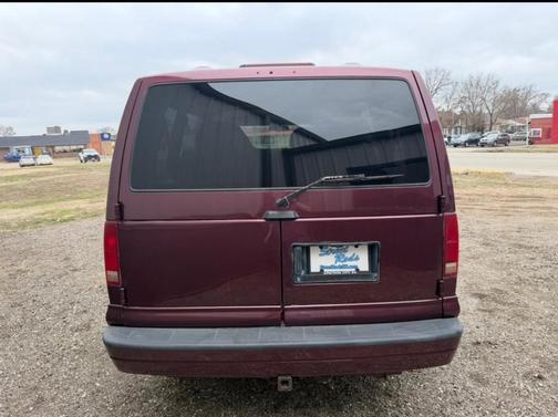 1997 Chevrolet Astro 