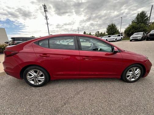 2019 Hyundai ELANTRA Preferred