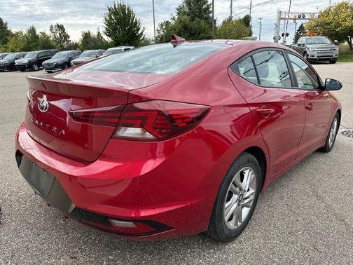 2019 Hyundai ELANTRA Preferred