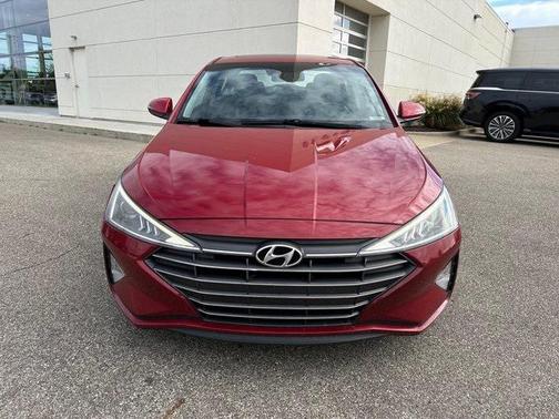 2019 Hyundai ELANTRA Preferred