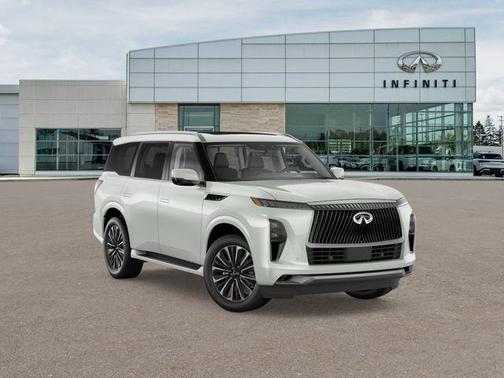 Radiant White 2026 INFINITI QX80 Luxe