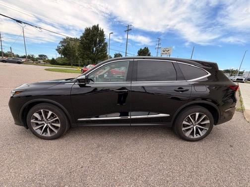 Majestic Black Pearl 2025 Acura MDX Technology Package